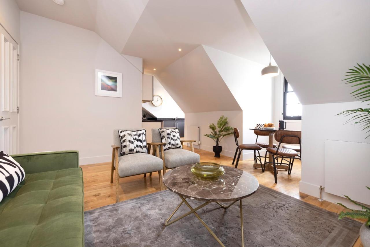 Joivy Luxury Flat Near Edinburgh Castle Edimburgo Exterior foto